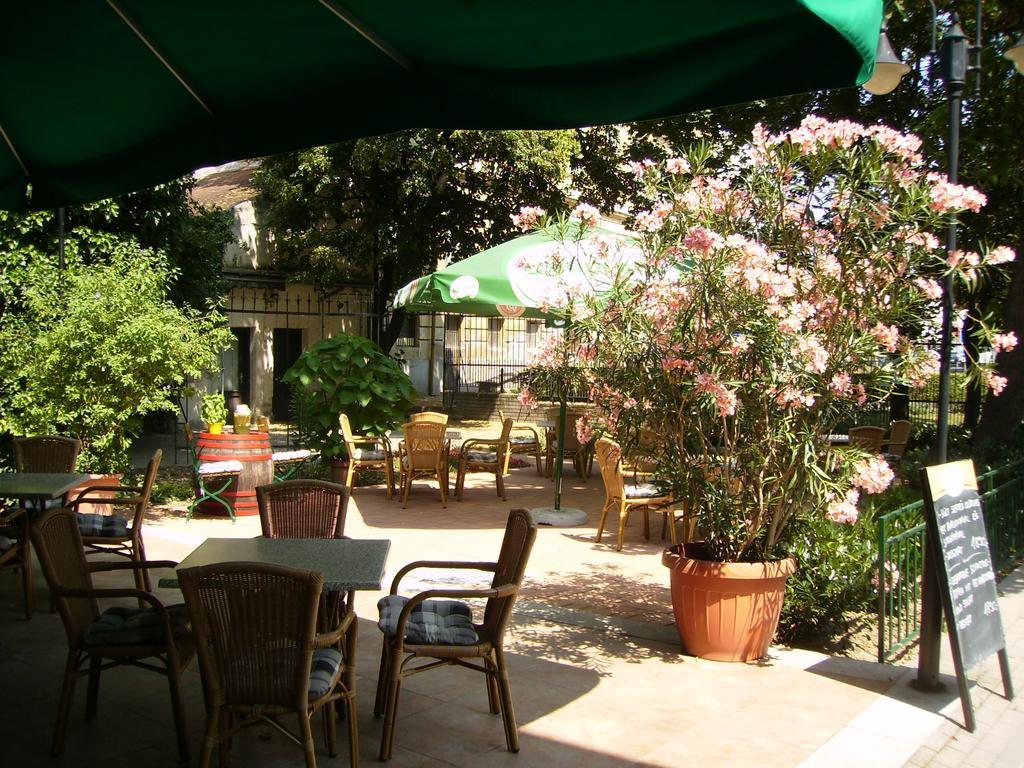 Fueredi Haz Apartman Apartment Sopron Exterior foto