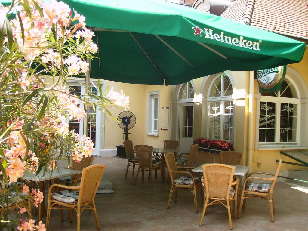 Fueredi Haz Apartman Apartment Sopron Exterior foto